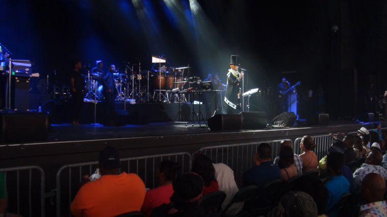 Erykah Badu @ Majic Under The Stars
