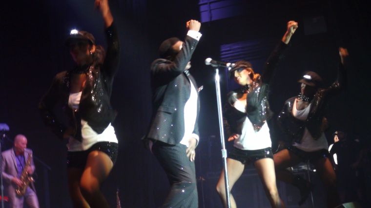 Charlie Wilson @ Majic Under The Stars