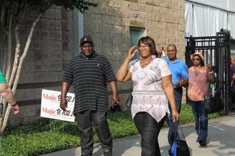 Hanging Out @ Majic Under The Stars