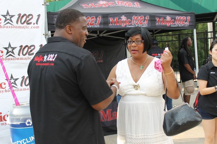 Hanging Out @ Majic Under The Stars