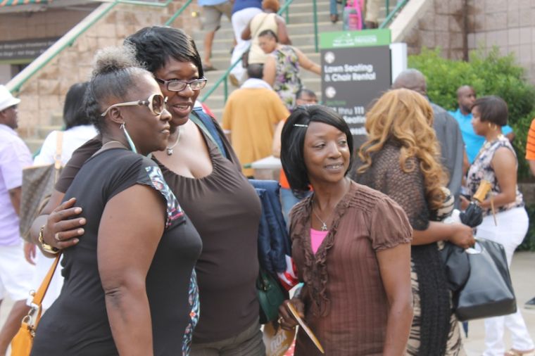 Hanging Out @ Majic Under The Stars