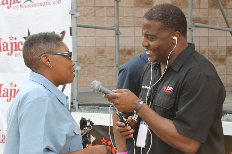 Hanging Out @ Majic Under The Stars