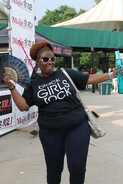 Hanging Out @ Majic Under The Stars