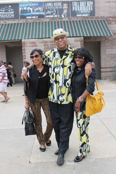 Hanging Out @ Majic Under The Stars