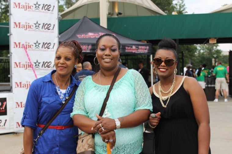 Hanging Out @ Majic Under The Stars