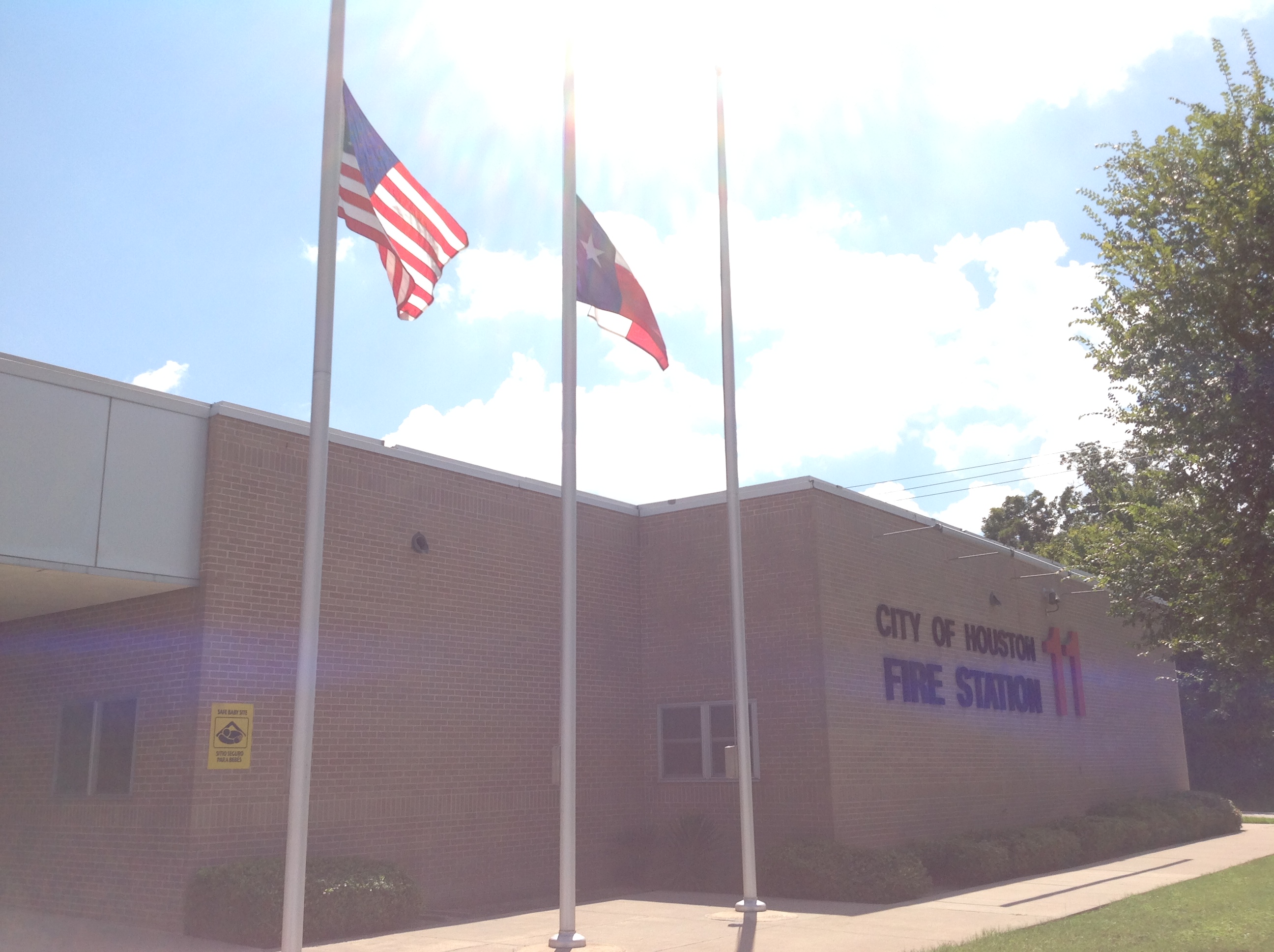 Houston Rockets and Papa John’s Pizza Honor Firefighters on September 11th