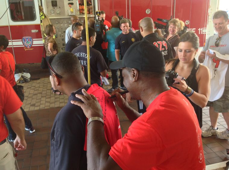 Houston Rockets and Papa John’s Pizza Honor Firefighters on September 11th