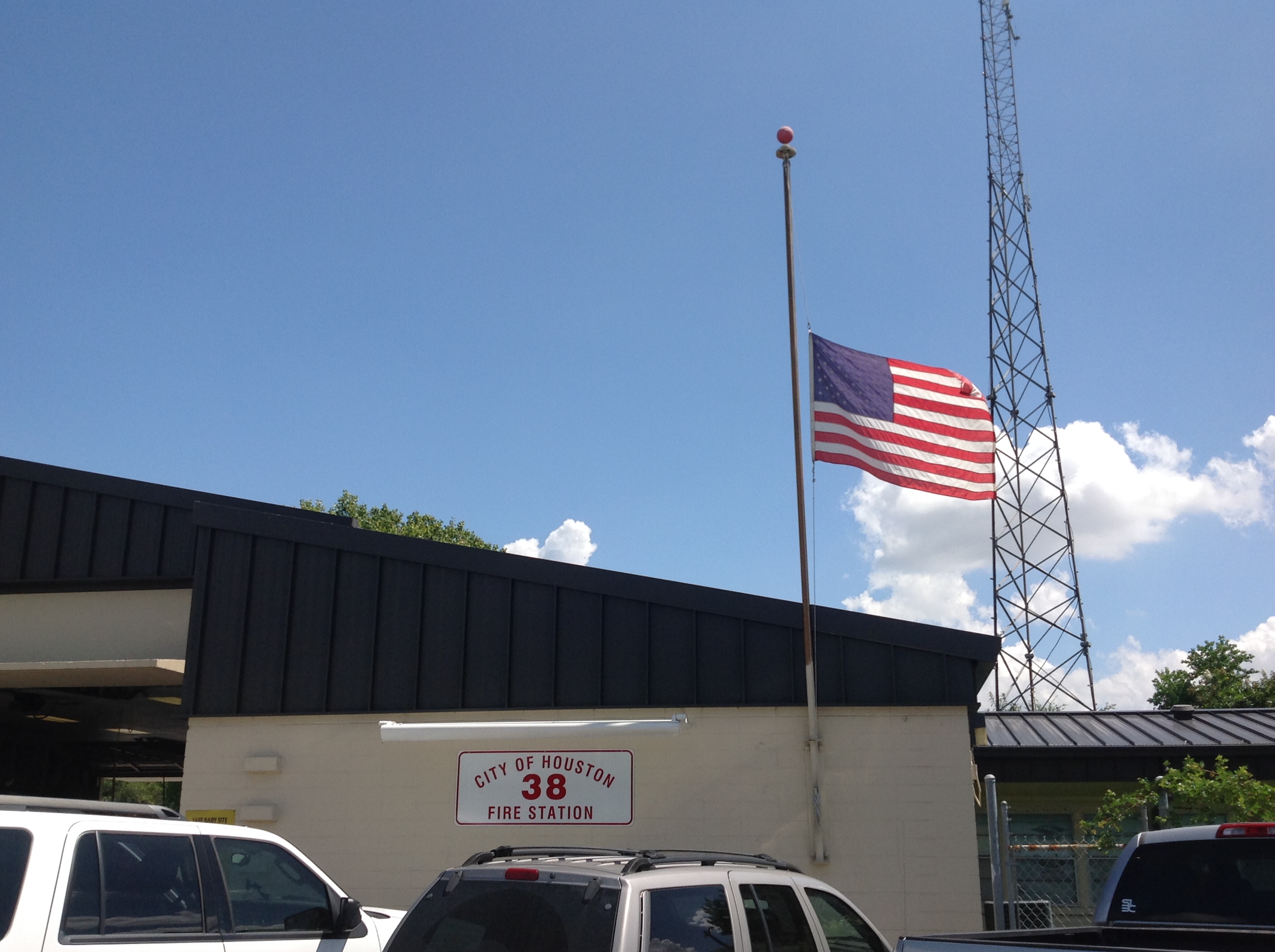 Houston Rockets and Papa John’s Pizza Honor Firefighters on September 11th