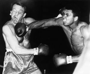 Muhammad Ali Vs Brian London In 1966
