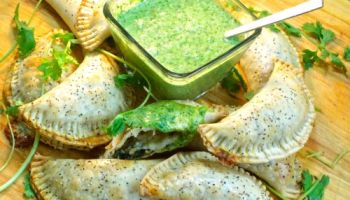 Chicken & Spinach Empanadas Recipe