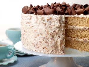 Southern Praline Cake