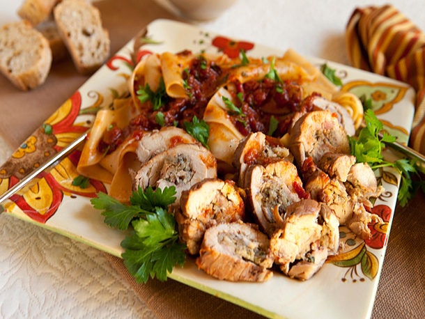 Chicken Thighs in Tomato Sauce