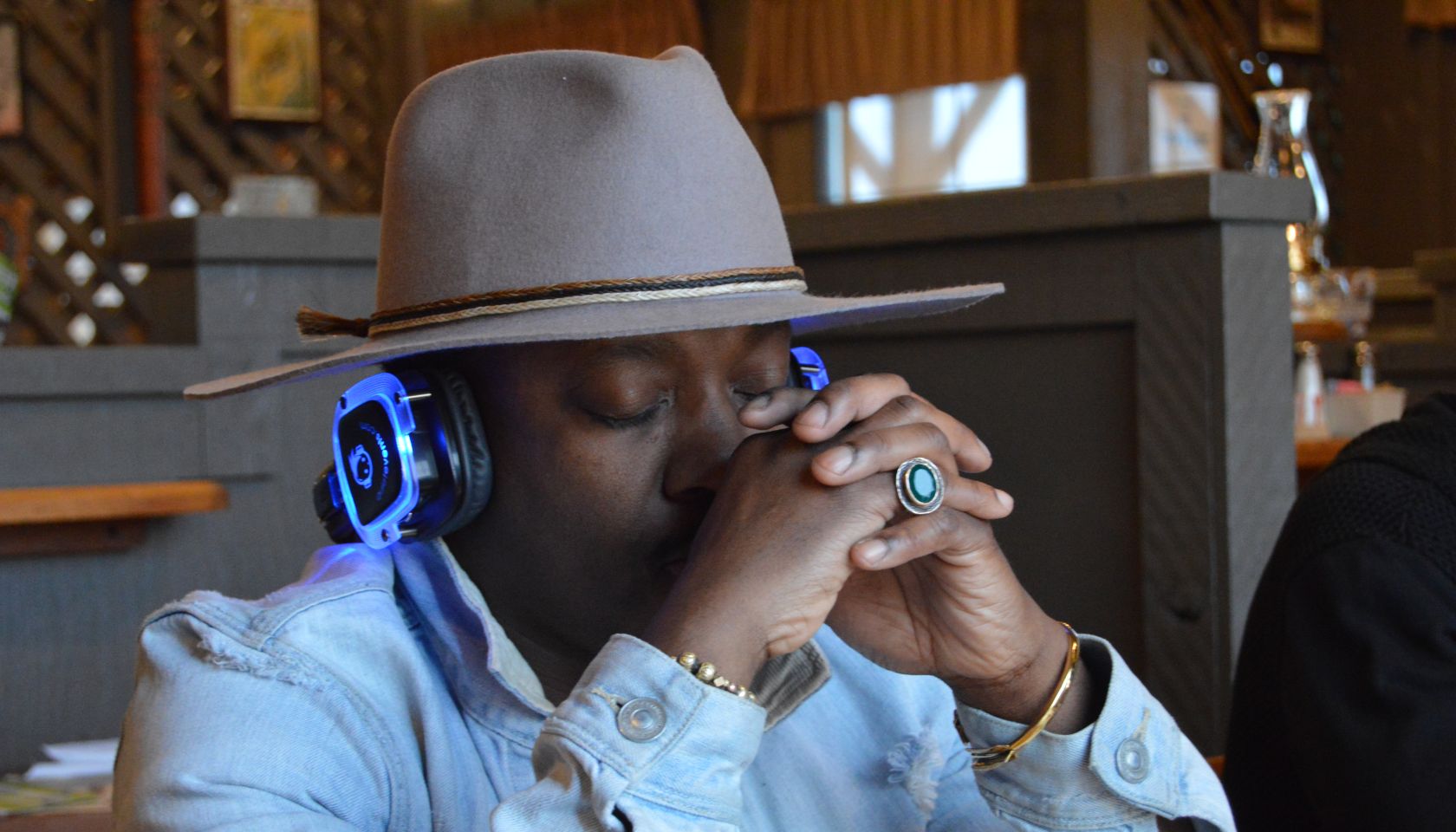 Anthony Hamilton Listening Party