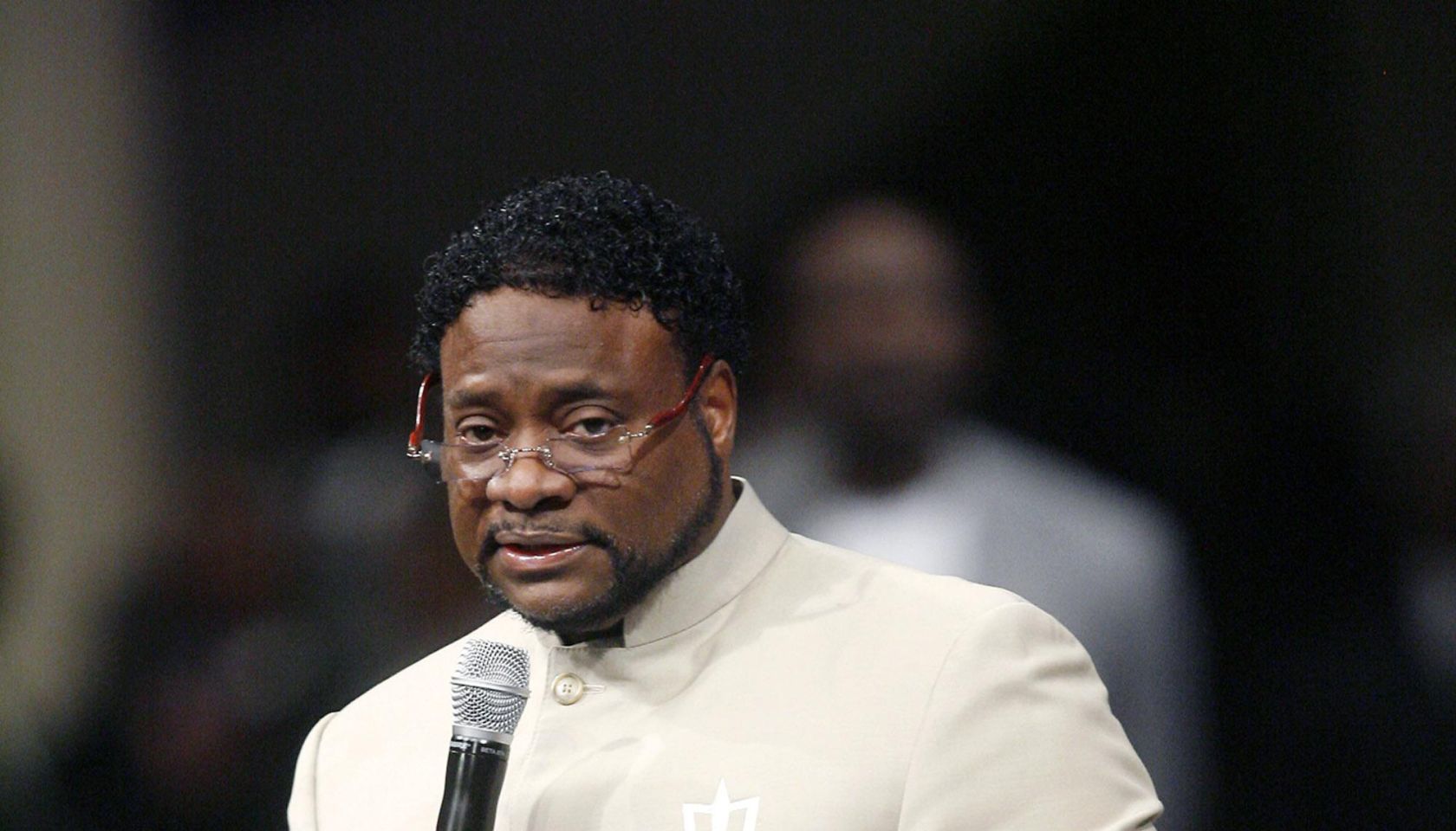 Bishop Eddie Long Discusses Sex Scandal Allegations
