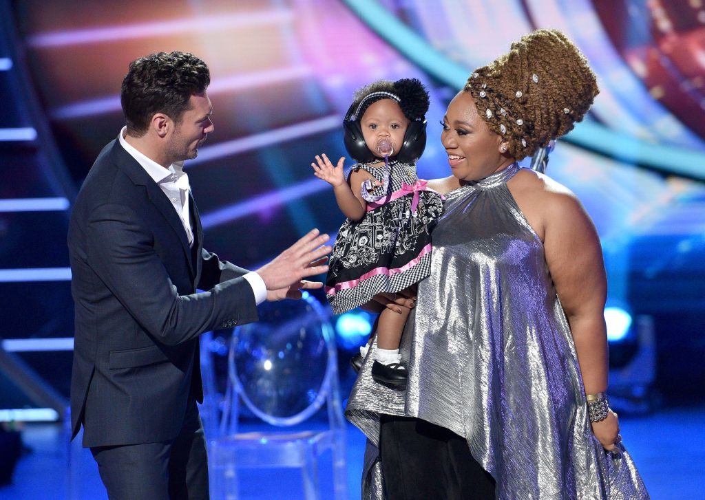 FOX's 'American Idol' Season 15 - Top 4 To 3