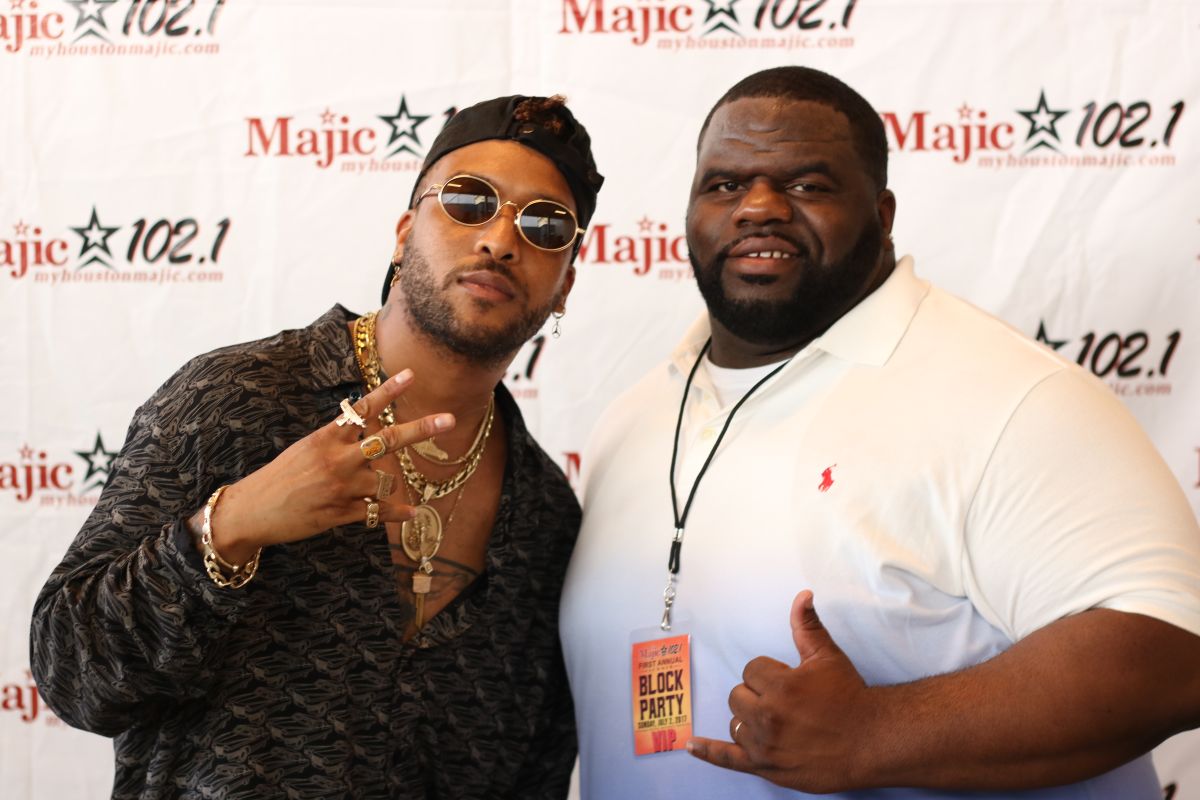 Ro James Meet & Greet