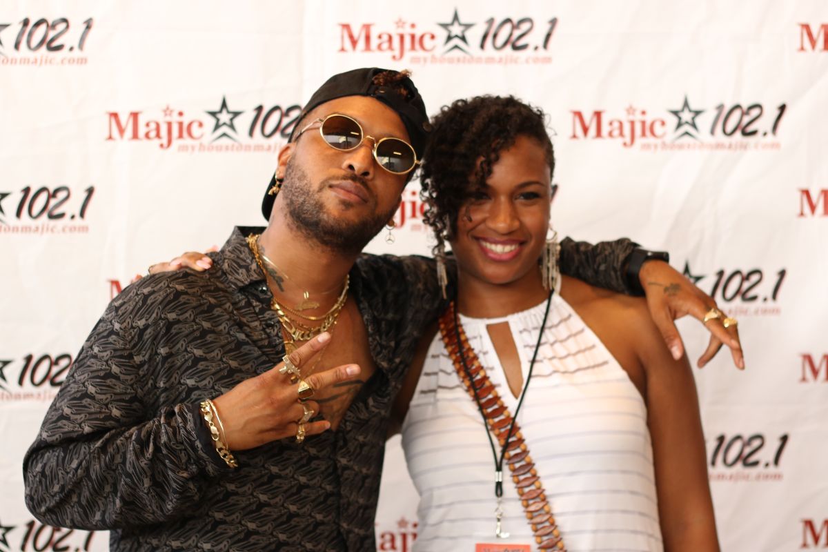 Ro James Meet & Greet