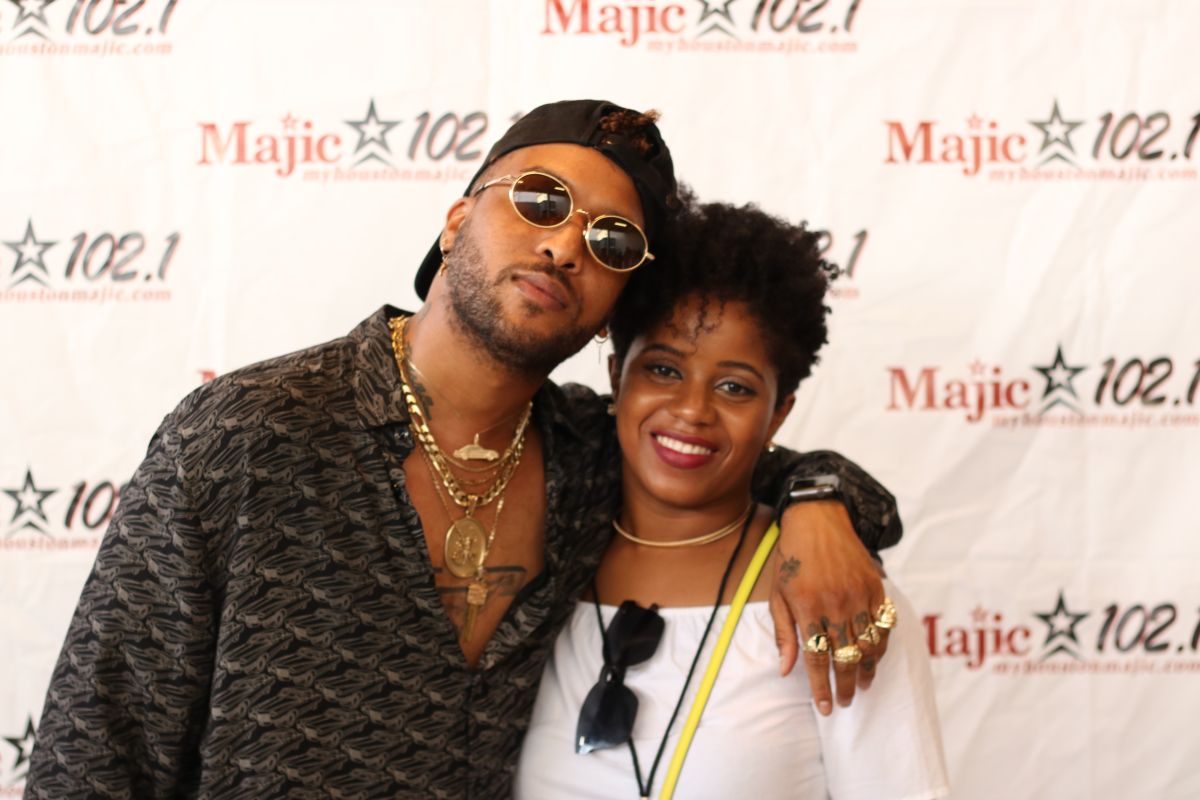 Ro James Meet & Greet