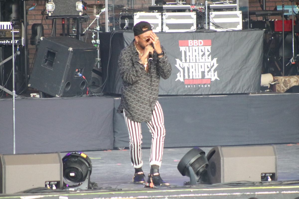 Ro James Performing at Majic's Summer Block Party