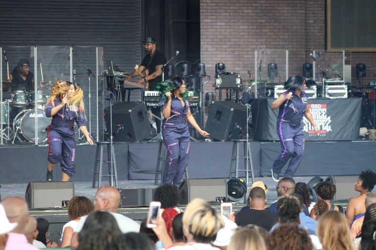 SWV Performing at Majic Summer Block Party