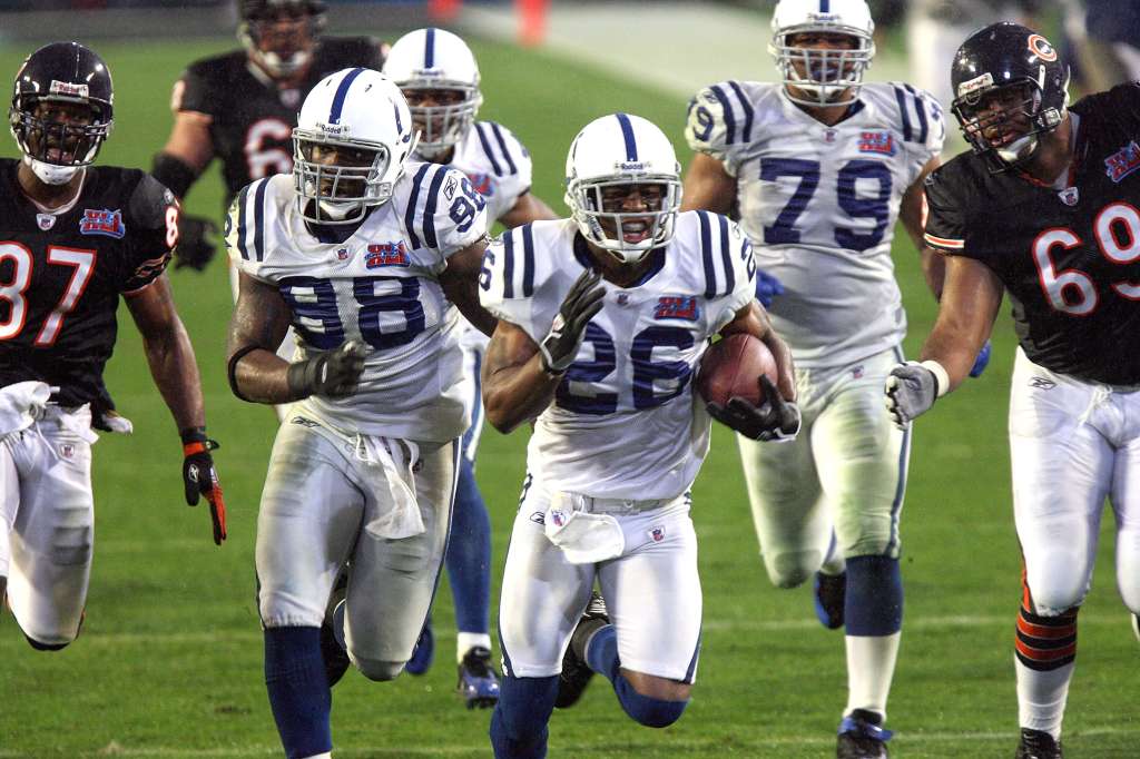 The Indianapolis Colts' Kelvin Hayden (26) returns an interception for a touchdown during a 29-17 Colts' victory over the Chicago Bears in Super Bowl XLI in Miami, Florida, on Sunday, February 4, 2007.