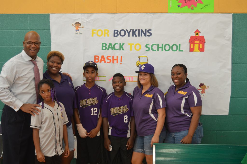 Dwight Boykins Back To School Drive