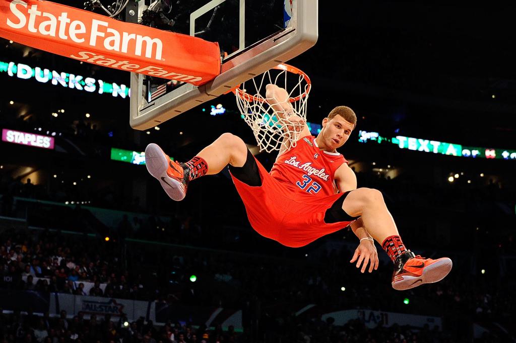 Relive The Craziest Nba 50 Dunks Of All Time Video Majic 1021