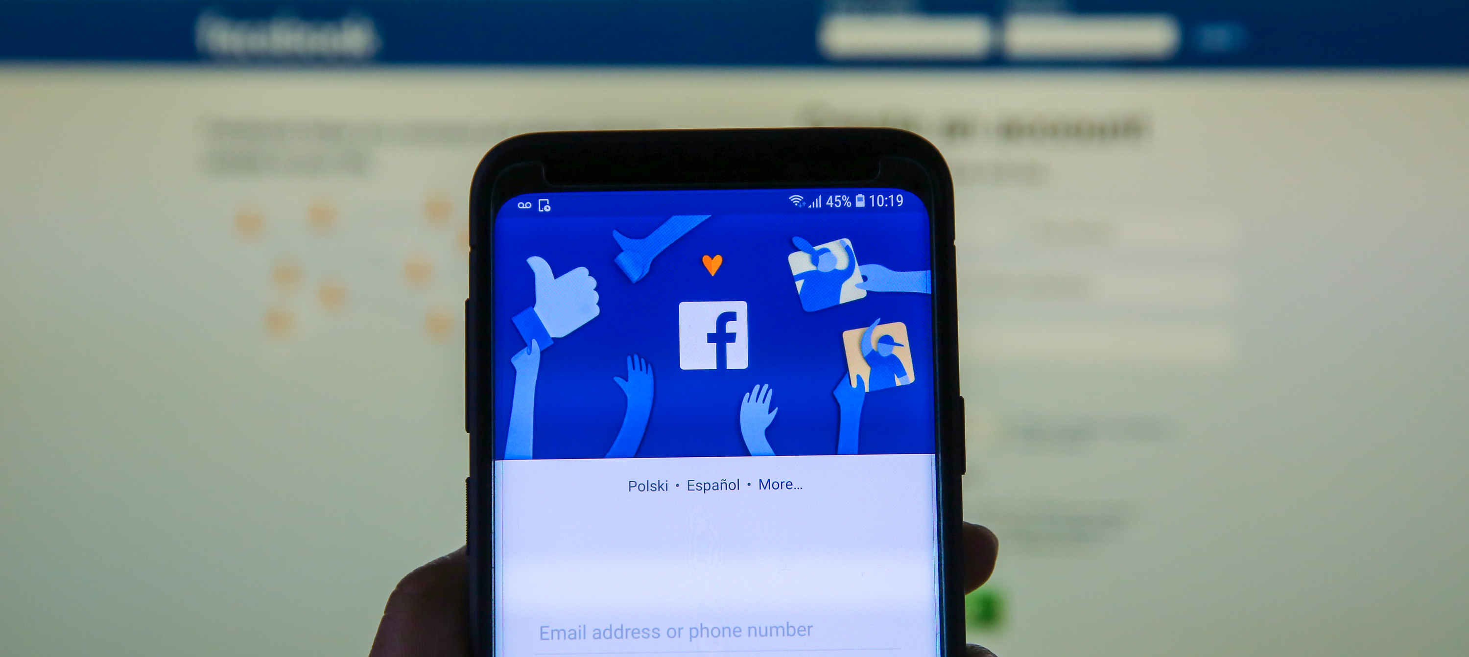 Facebook to rollout 'Protecting Your Information' News feed.
