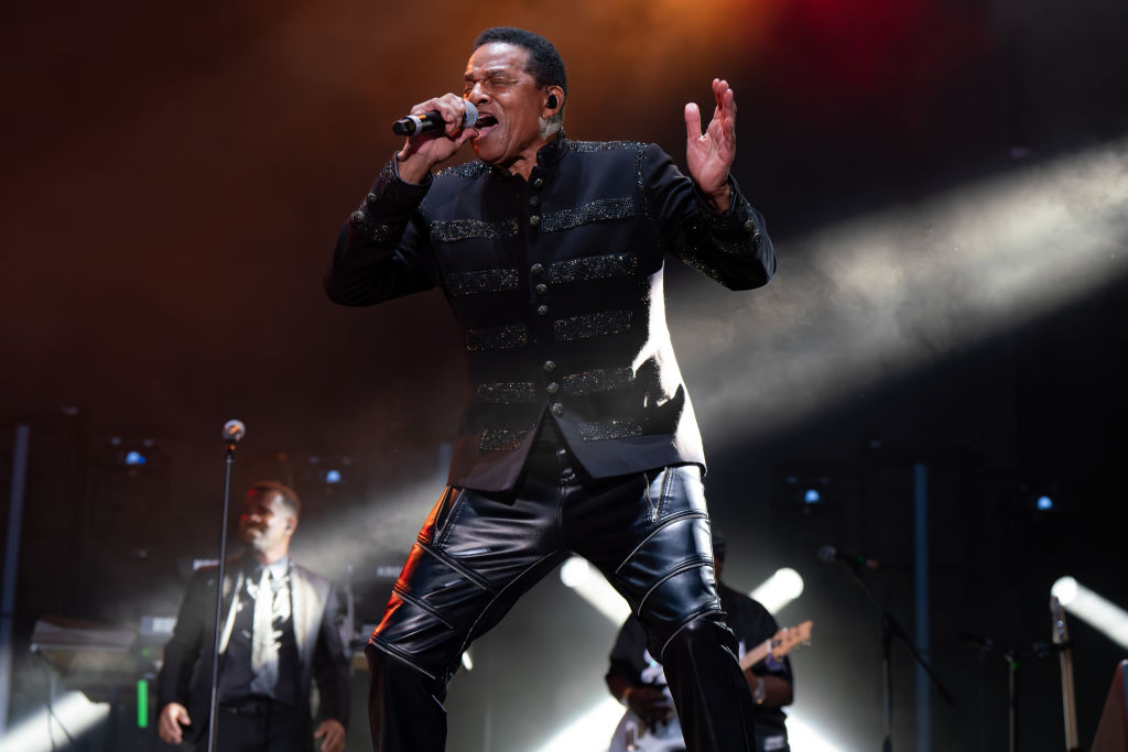 Jackie Jackson performs during the Boogietown Festival at...