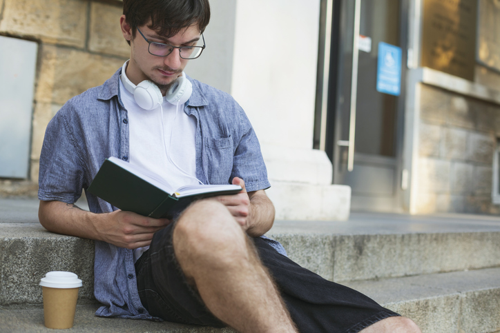 Reading time for modern student in city center