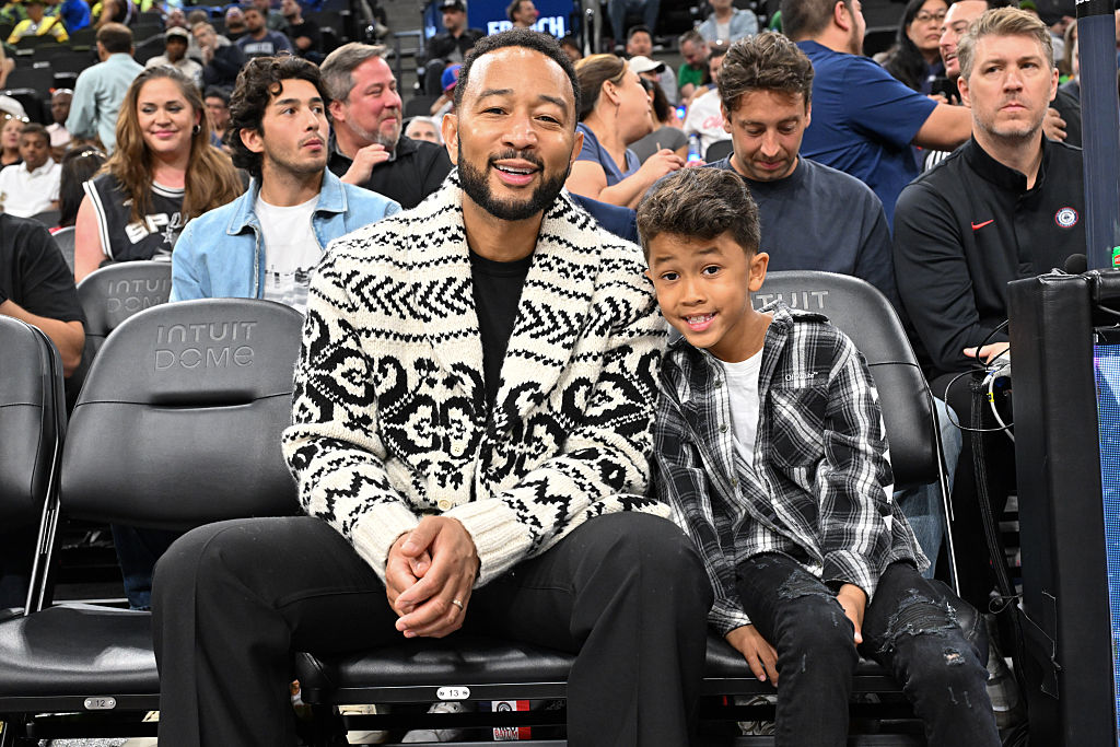 Celebrities At The Los Angeles Clippers Game