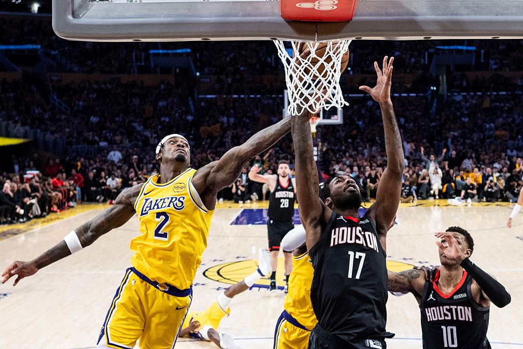 U.S.-LOS ANGELES-BASKETBALL-NBA-PLAYOFFS-LAKERS VS ROCKETS