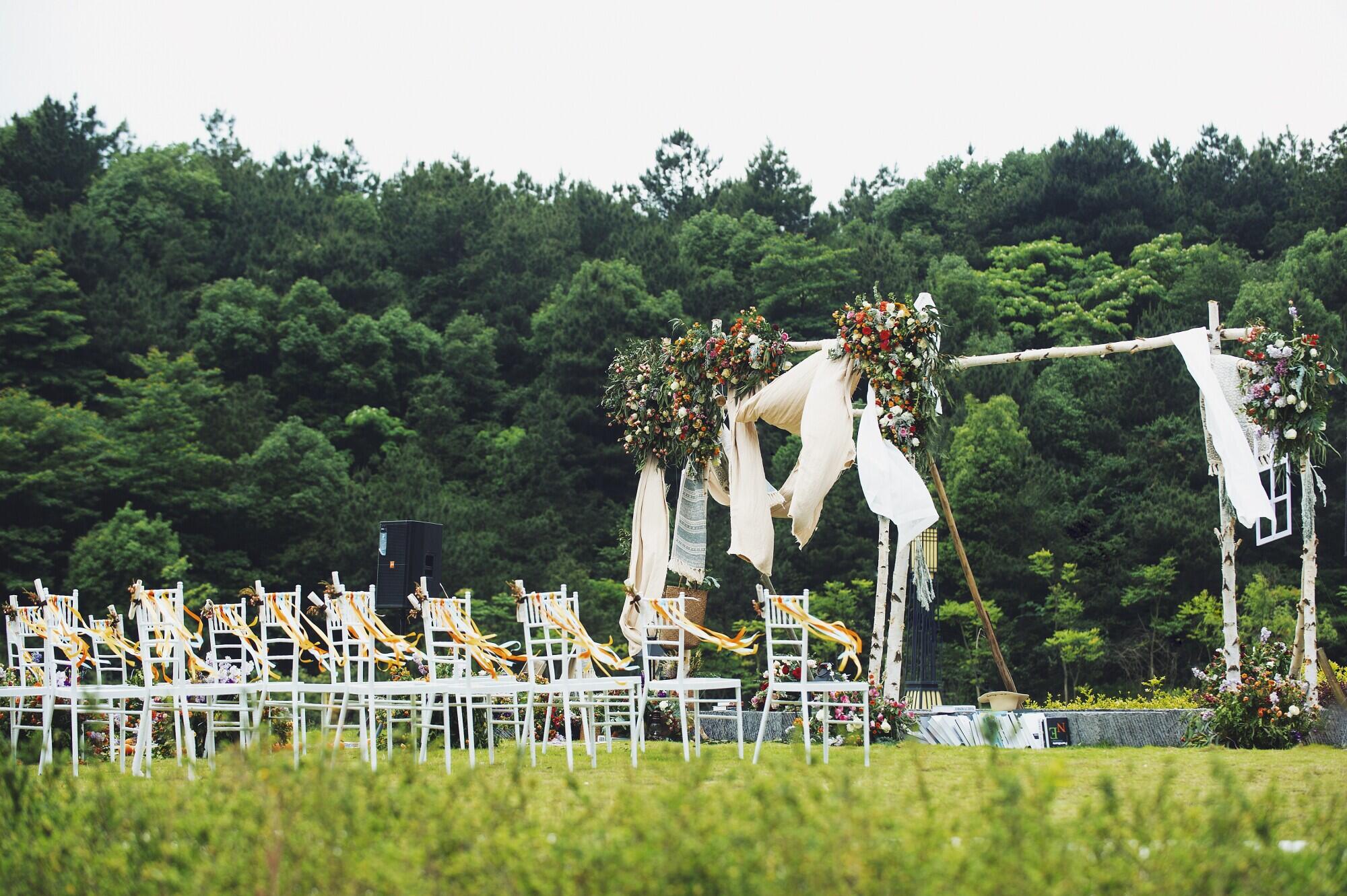 Outdoor weddings are driving demand for upgraded restroom rentals